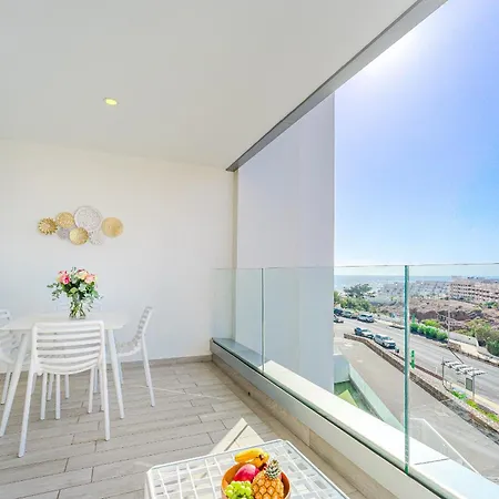 Ocean Garden Sunset View - Heated Pool Apartment