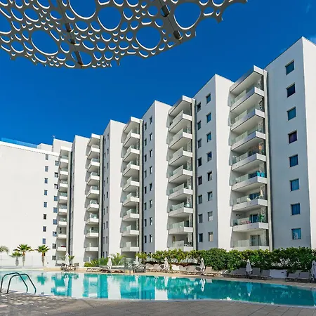 Ocean Garden Sunset View - Heated Pool Apartman *